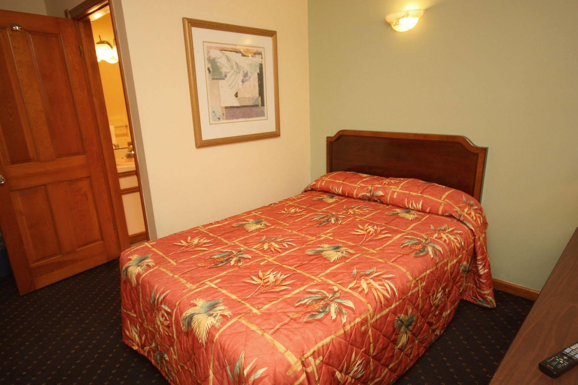 Calypso Boutique Hotel Вайлдвуд Экстерьер фото